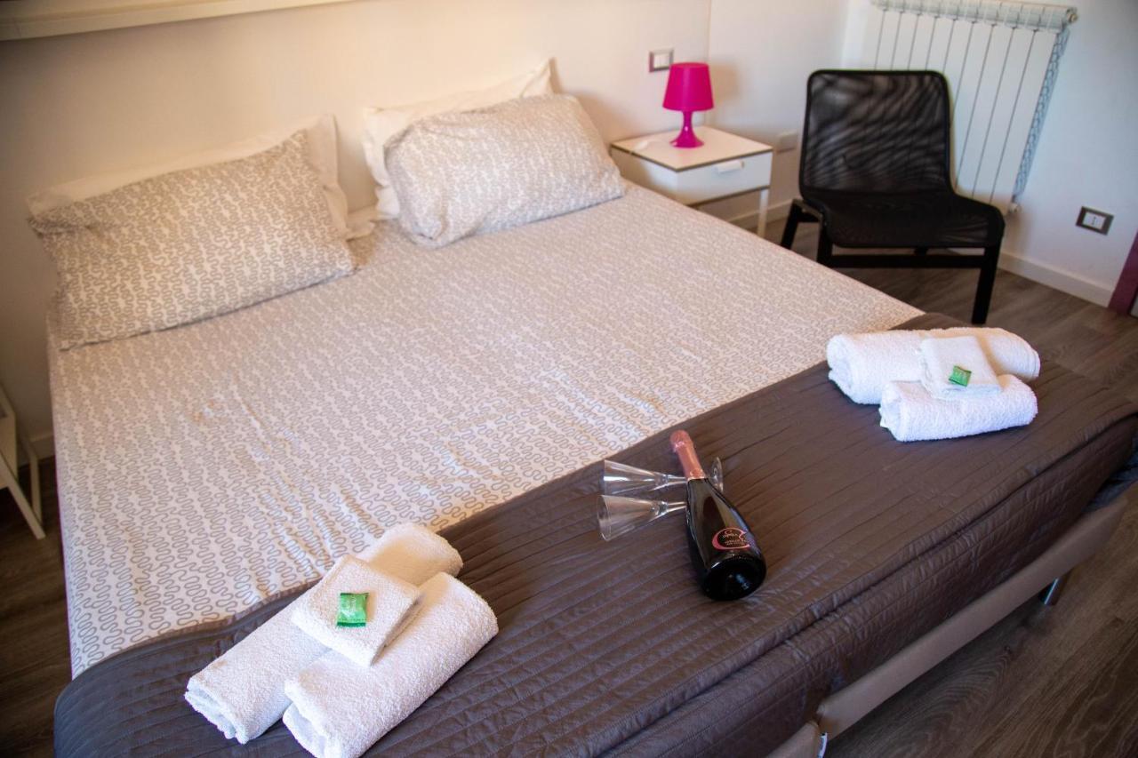 B&B Del Centro E Spa Partinico Exteriör bild